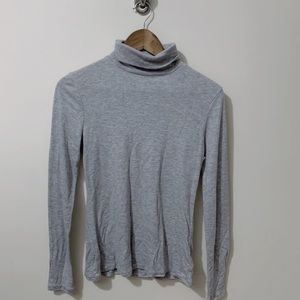 Aritzia Babaton Grey Turtleneck